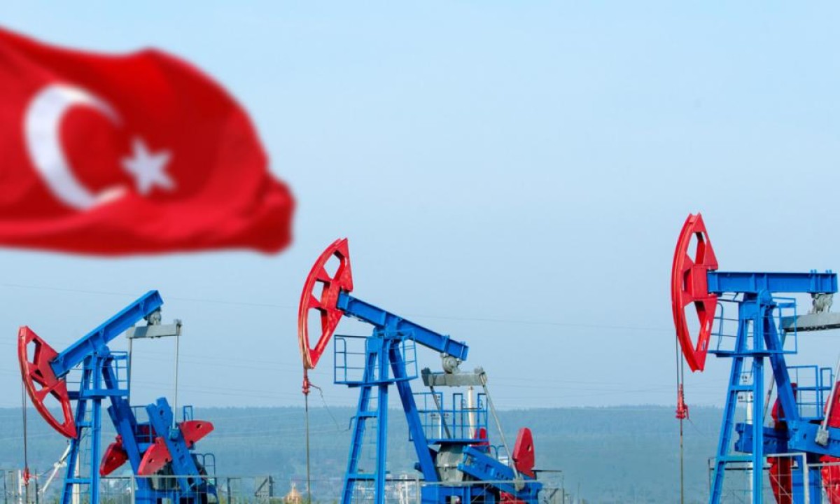 Η Τουρκία προχωρά σε αναδιάταξη της ενεργειακής της στρατηγικής, στοχεύοντας στη μείωση της εξάρτησής της από τη Ρωσία και το Ιράν