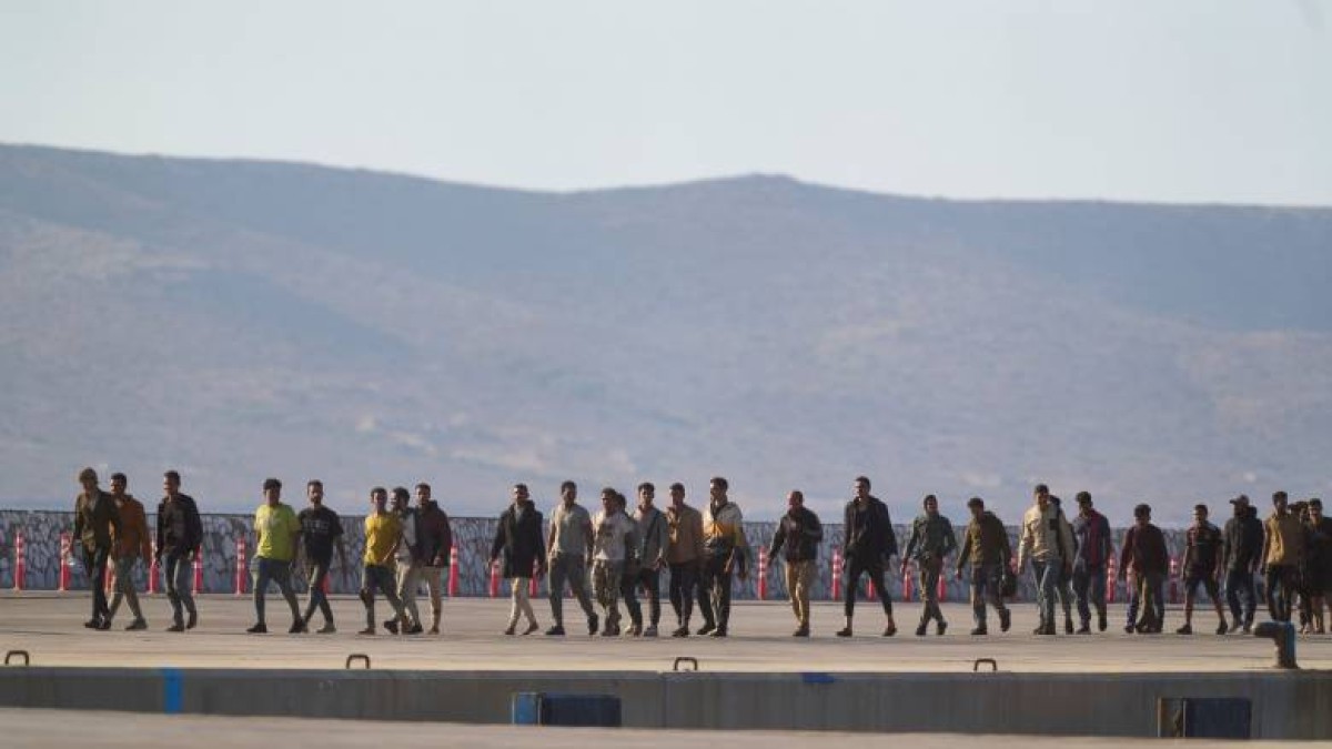 Η εκκένωση της Αγυιάς στα Χανιά ολοκληρώθηκε σήμερα Δευτέρα, με τη μεταφορά και των τελευταίων 321 μεταναστών από την περιοχή