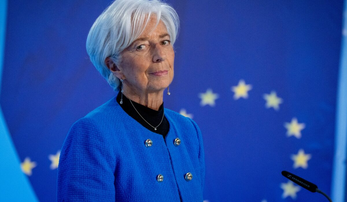 Σαφή προειδοποίηση απηύθυνε η πρόεδρος της Ευρωπαϊκής Κεντρικής Τράπεζας, Κριστίν Λαγκάρντ, για τις πιθανές συνέπειες που θα μπορούσε