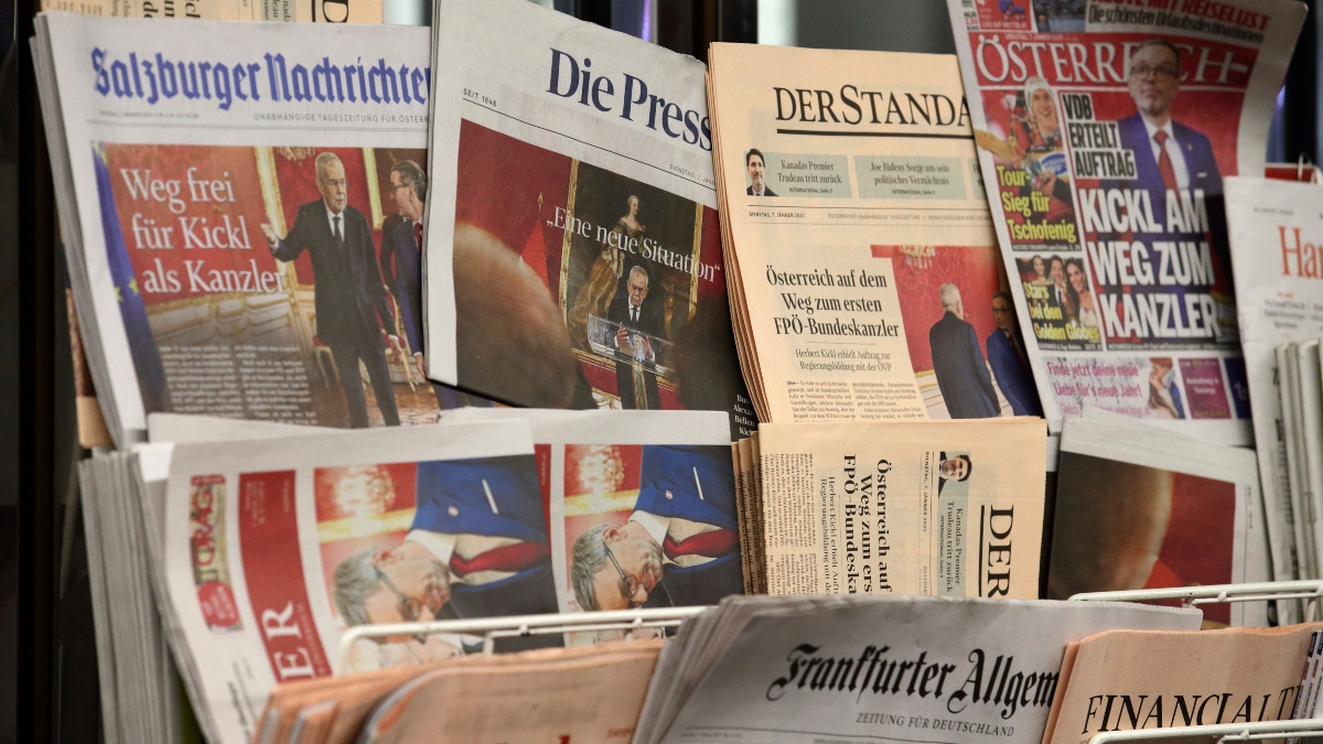 Η ελευθερία του Τύπου παγκοσμίως βιώνει ιστορική κατάρρευση μέσα σε μόλις πέντε χρόνια, καθώς κυβερνήσεις αυξάνουν τις παρεμβάσεις