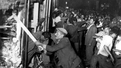 Στις αρχές Σεπτεμβρίου του 1955, ένα φαινομενικά ασήμαντο γεγονός στη Θεσσαλονίκη αποτέλεσε τη σπίθα που άναψε την πυρκαγιά