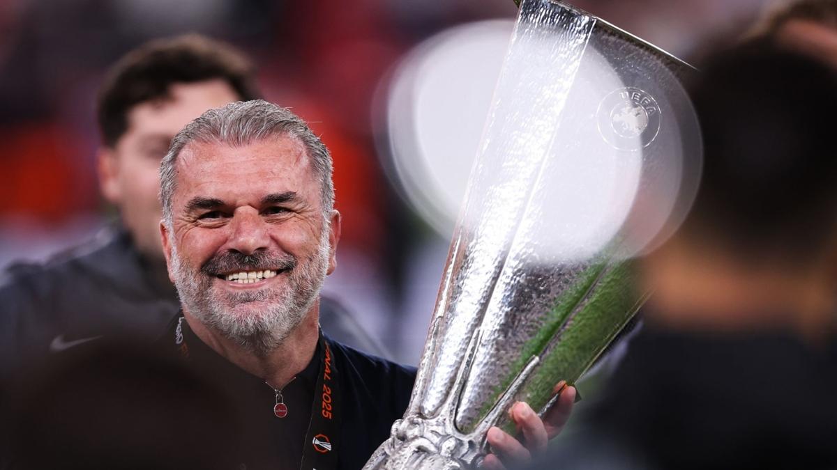 Η επίσημη ανακοίνωση της πρόσληψης του Άγγελου Ποστέκογλου από τη Νότιγχαμ, για την οποία είχαμε ενημερώσει νωρίτερα, αποδεικνύει ότι η ζωή