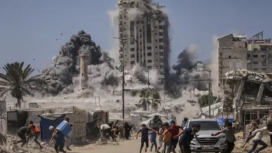 Ο ισραηλινός στρατός ανακοίνωσε ότι θα πλήξει σύντομα πολυώροφο κτίριο στην πόλη της Γάζας, λόγω ύπαρξης υποδομών της Χαμάς