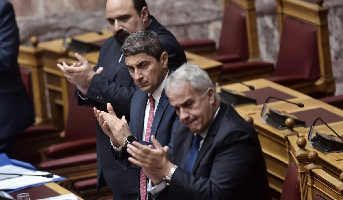 Ανακοινώνονται άμεσα τα «αμαρτωλά» ΑΦΜ που εισέπραξαν παράνομα επιδοτήσεις του ΟΠΕΚΕΠΕ. Σκάνδαλο ΟΠΕΚΕΠΕ: «Άρον-άρον» θέλει να ανακοινώσει