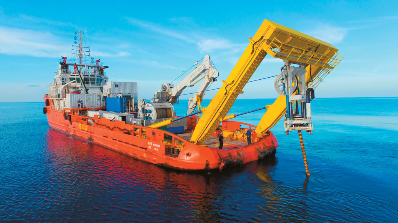 Η προοπτική σοβαρής εμπλοκής στο στρατηγικό ενεργειακό έργο της ηλεκτρικής διασύνδεσης Ελλάδας – Κύπρου φαίνεται να επιβεβαιώνει