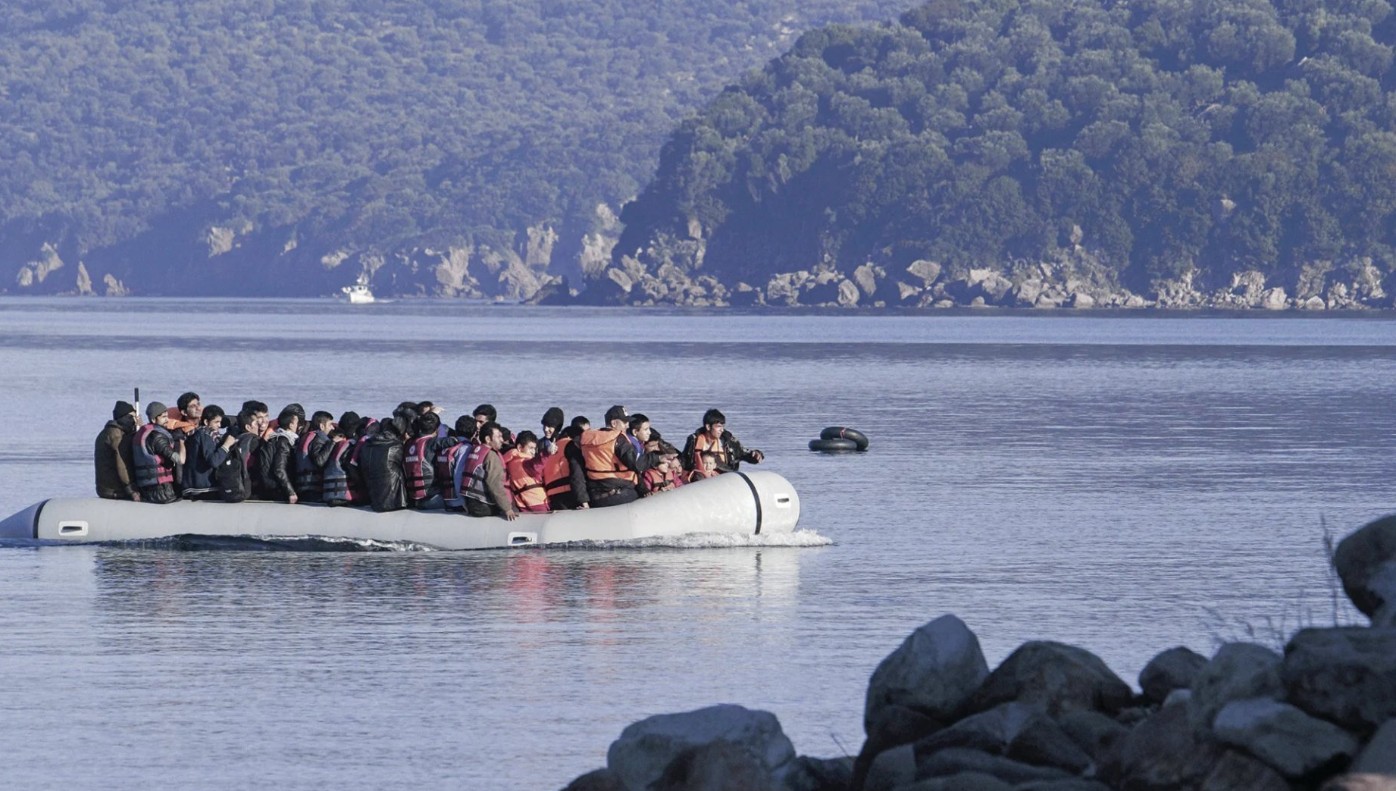 Η Γαύδος βρίσκεται τις τελευταίες ημέρες αντιμέτωπη με συνεχιζόμενες αφίξεις μεταναστών, ενώ το Λιμενικό Σώμα πραγματοποιεί συνεχείς