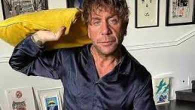 Ο Γιώργος Μαζωνάκης επιστρέφει δυναμικά στον κόσμο των social media, μετά την πρόσφατη περιπέτεια που πέρασε στο Δρομοκαΐτειο.