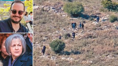 Σαφείς υπόνοιες πως ο θάνατος του γιου της, Βασίλη Καλογήρου, ήταν συνέπεια εγκληματικής ενέργειας, αφήνει με ανάρτησή της