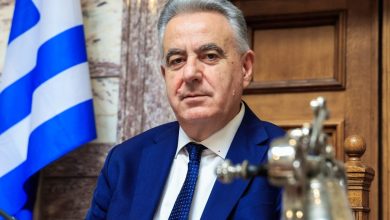 Κύμα αναστάτωσης έχει προκαλέσει στους αγρότες η στάση του προσωρινού προέδρου του ΟΠΕΚΕΠΕ, Γιάννη Καββαδά, ο οποίος, παρά τις