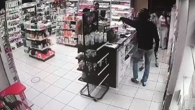 Θρασύτατη ληστεία έγινε το πρωί της Πέμπτης 11 Σεπτεμβρίου 2025 στο σούπερ μάρκετ Σκλαβενίτης στην Νέα Κηφισιά επί της λεωφόρου Τατοίου.