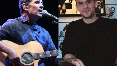 Την πόρτα του εισαγγελέα πέρασε σήμερα ο νεαρός τραγουδιστής Γιάννης Μάλαμας, γιος του Σωκράτη Μάλαμα, ο οποίος κατηγορείται για