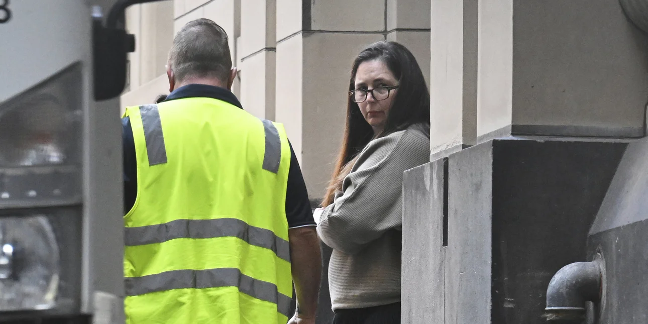 Σε τριπλή ισόβια κάθειρξη καταδικάστηκε η Έριν Πάτερσον, η γυναίκα που συγκλόνισε την Αυστραλία, αλλά και τη διεθνή κοινή γνώμη