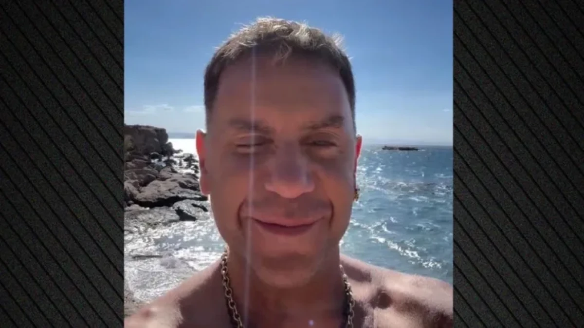 Ο δημοφιλής τραγουδιστής ευχήθηκε καλό σαββατοκύριακο στους διαδικτυακούς του φίλους. Γιώργος Μαζωνάκης: Το νέο μήνυμα του