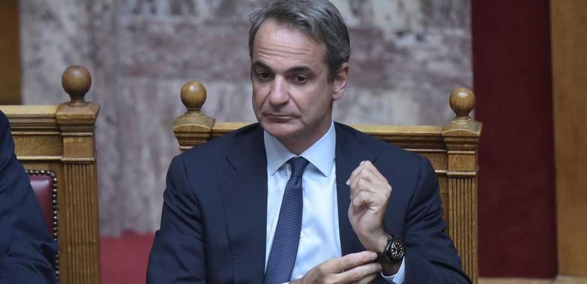 Η Ελλάδα βυθίζεται ξανά στον διεθνή διασυρμό, αυτή τη φορά λόγω του σκανδάλου του ΟΠΕΚΕΠΕ, που αποκαλύπτει μια πολιτική διαφθορά