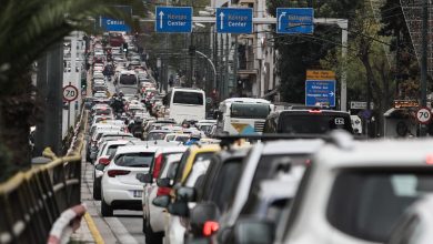 Στην κίνηση και το μποτιλιάρισμα «βυθίζονται» όλο και περισσότερο Αθήνα και Θεσσαλονίκη με το κυκλοφοριακό να αποτελεί τα τελευταία χρόνια