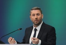 Το ΠΑΣΟΚ φαίνεται να μην πείθει ότι μπορεί να ανατρέψει την κυριαρχία της Νέας Δημοκρατίας, ενώ ο Νίκος Ανδρουλάκης συνεχίζει να μην πείθει