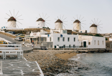 Ένα ακόμη επεισόδιο στο σίριαλ των σκανδάλων που ταλανίζουν τον ΟΠΕΚΕΠΕ έρχεται από τη Μύκονο, αυτή τη φορά με φόντο