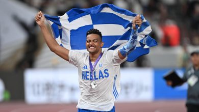 Ο Εμμανουήλ Καραλής κατέκτησε το πρώτο του μετάλλιο σε παγκόσμιο πρωτάθλημα ανοιχτού στίβου, ανεβαίνοντας στο βάθρο με ένα εκπληκτικό