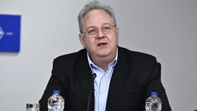 Ο καθηγητής Σεισμολογίας του Αριστοτελείου Πανεπιστημίου Θεσσαλονίκης, Κώστας Παπαζάχος, το πρωί της Τετάρτης αναφέρθηκε