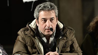 Αγανάκτηση προκαλούν οι νέες αποκαλύψεις του Παύλου Ασλανίδη, πατέρα του Δημήτρη που χάθηκε άδικα στην πολύνεκρη τραγωδία των Τεμπών.