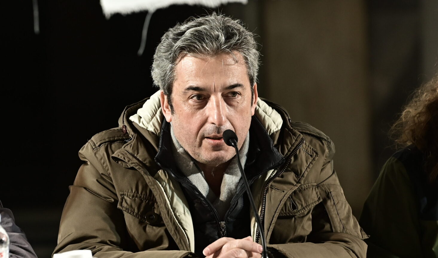 Αγανάκτηση προκαλούν οι νέες αποκαλύψεις του Παύλου Ασλανίδη, πατέρα του Δημήτρη που χάθηκε άδικα στην πολύνεκρη τραγωδία των Τεμπών.