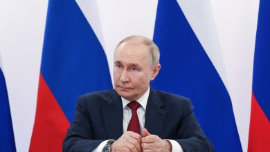 Με αιχμηρές δηλώσεις ο πρόεδρος της Ρωσίας, Βλαντίμιρ Πούτιν, έστειλε μήνυμα προς όσους, όπως είπε, επιδιώκουν να πλήξουν ή να νικήσουν