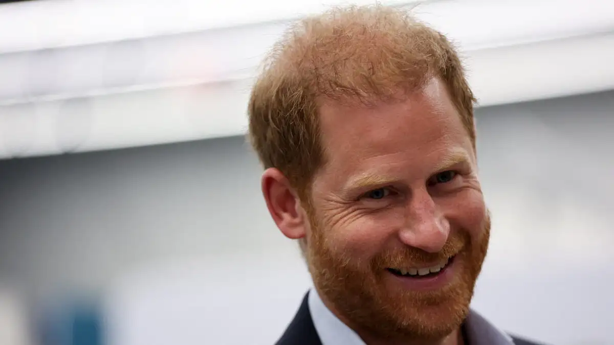 Ο πρίγκιπας Χάρι συνάντησε χθες, Τετάρτη , τον πατέρα του, βασιλιά Κάρολο μετά από σχεδόν 20 μήνες και αποφάσισε να μιλήσει ανοιχτά