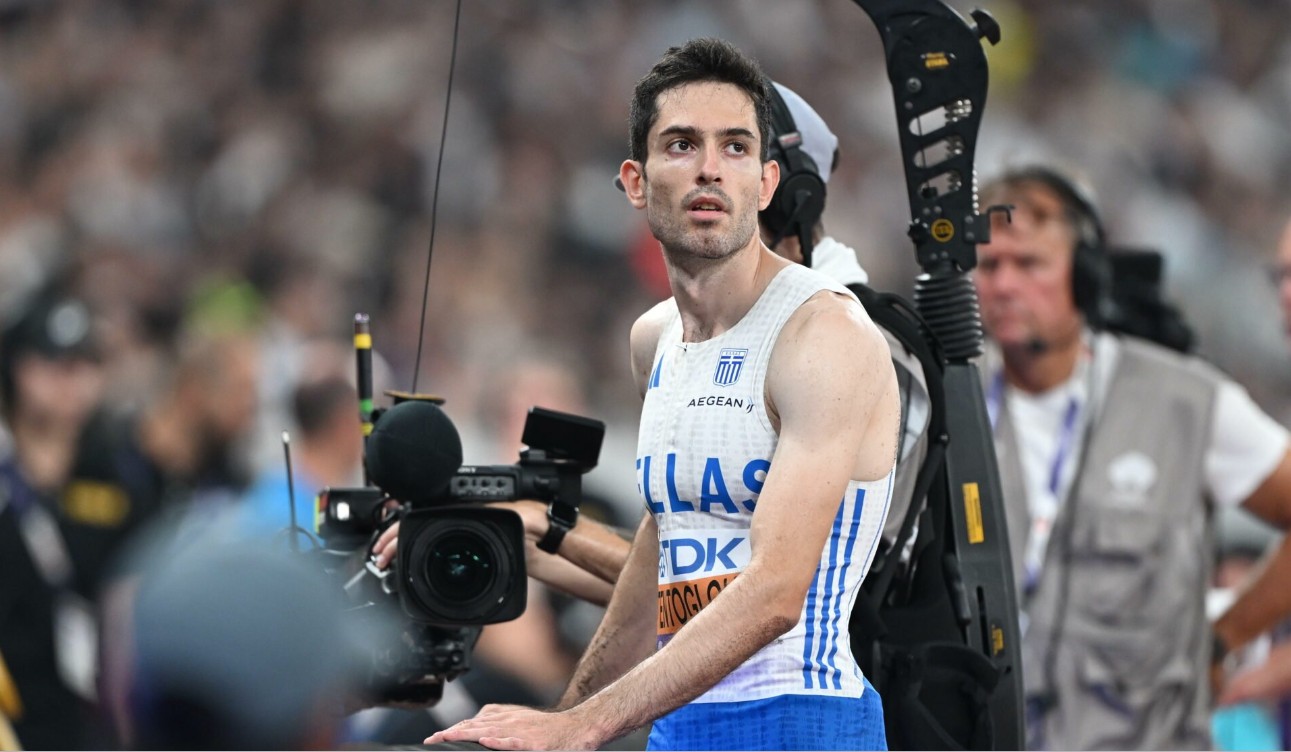 Ο Μίλτος Τεντόγλου λύγισε. Όχι απέναντι στους αντιπάλους του, αλλά μπροστά στον ύπουλο τραυματισμό που τον ταλαιπωρεί όλο