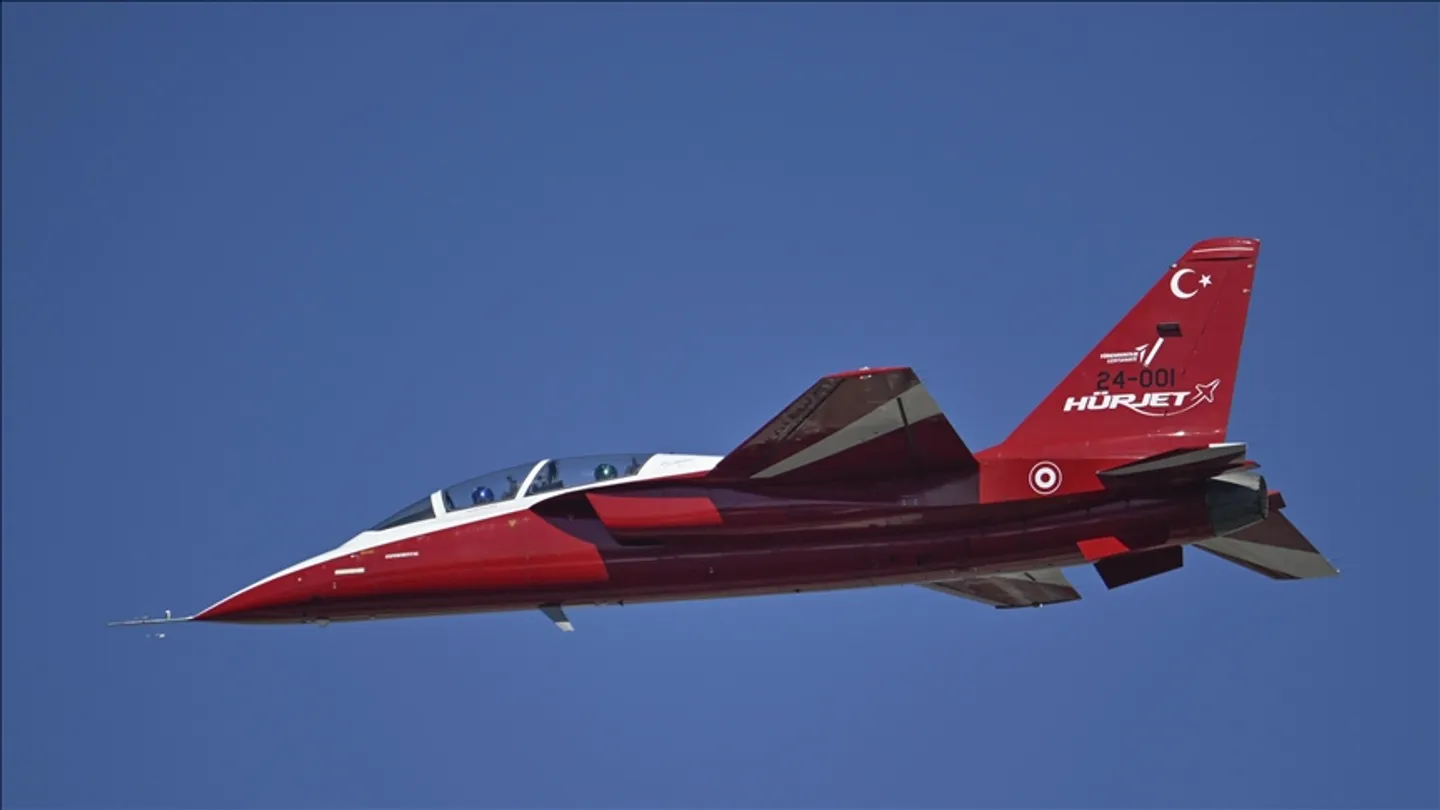 Η Ισπανία θα αντικαταστήσει τον στόλο εκπαιδευτικών αεροσκαφών της με HÜRJET τουρκικής παραγωγής, σύμφωνα με ανακοίνωση