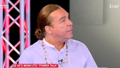 Στην πρεμιέρα της εκπομπής της Τατιάνας Στεφανίδου, «Power Talk», βρέθηκε καλεσμένος ο γνωστός κομμωτής Τρύφωνας Σαμαράς