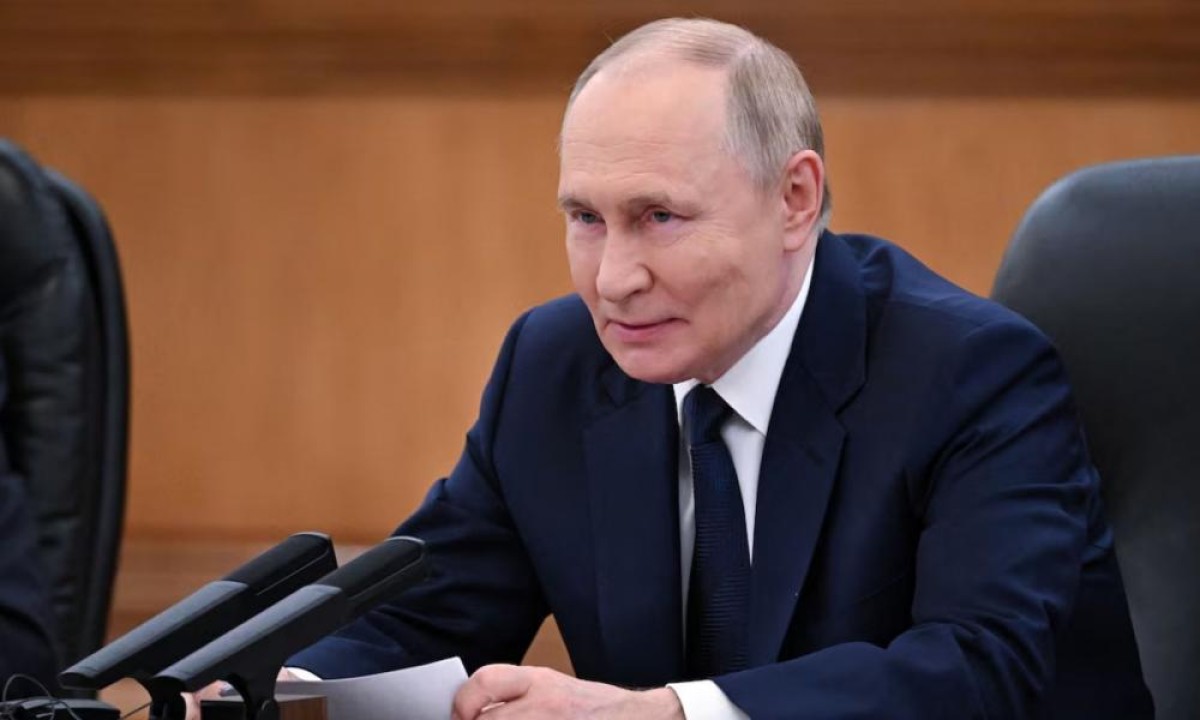 Ο πόλεμος στην Ουκρανία συνεχίζει να μαίνεται, με τον ρωσικό στρατό να καταγράφει σημαντικές νίκες στα πεδία των μαχών, ενώ ο Βλαντιμίρ