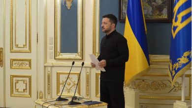 Ο πρόεδρος της Ουκρανίας, Βολοντίμιρ Ζελένσκι, εξαπέλυσε σαφείς προειδοποιήσεις προς τη Ρωσία, ανακοινώνοντας ότι η χώρα του ενισχύει