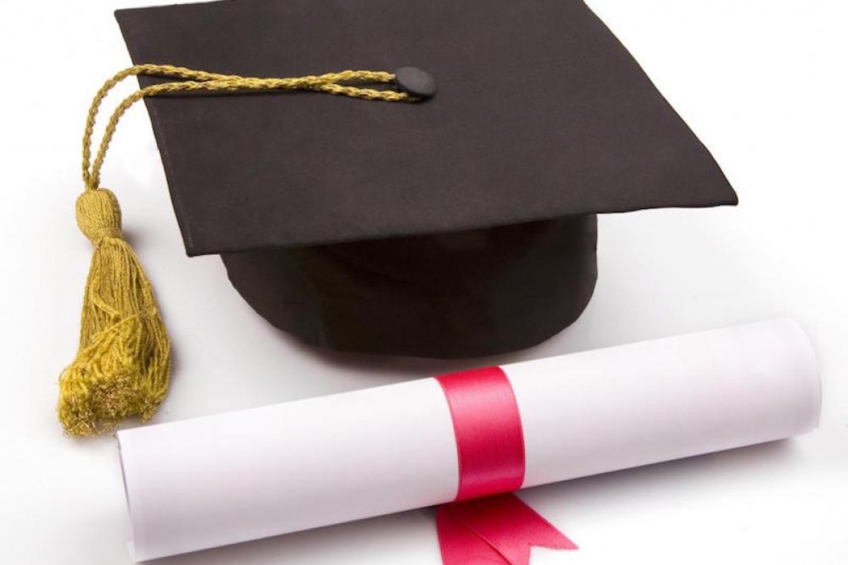 Σχεδόν ένας στους τρεις πτυχιούχους στην Ελλάδα δεν καταφέρνει να βρει εργασία μέσα στα πρώτα τρία χρόνια από την αποφοίτηση