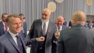 Ο πρωθυπουργός της Αλβανίας Έντι Ράμα, τρόλαρε τον Ντόναλντ Τραμπ με αφορμή την γκάφα του Αμερικανού προέδρου ότι κατάφερε