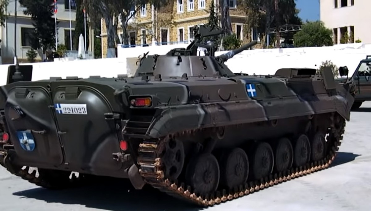 Η Ελλάδα ετοιμάζεται να στείλει στο Κίεβο ένα εκτενές πακέτο στρατιωτικής βοήθειας, που —σύμφωνα με αναφορές του ουκρανικού