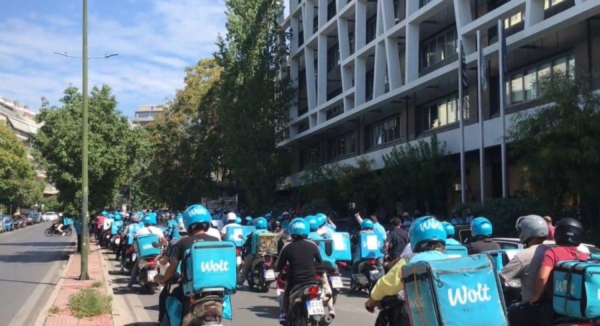 Εκτός ελέγχου η εγκληματικότητα: Σπείρα εφήβων λήστευε ντελιβεράδες υπό την απειλή όπλου σε Αργυρούπολη και Άλιμο!