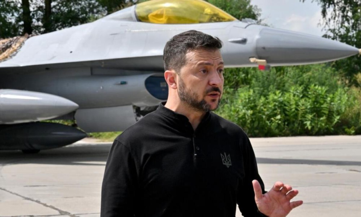 Ο πρόεδρος της Ουκρανίας, Βολοντίμιρ Ζελένσκι, αποκάλυψε ότι η χώρα του βρίσκεται σε συνομιλίες με μια σειρά ευρωπαϊκών και διεθνών