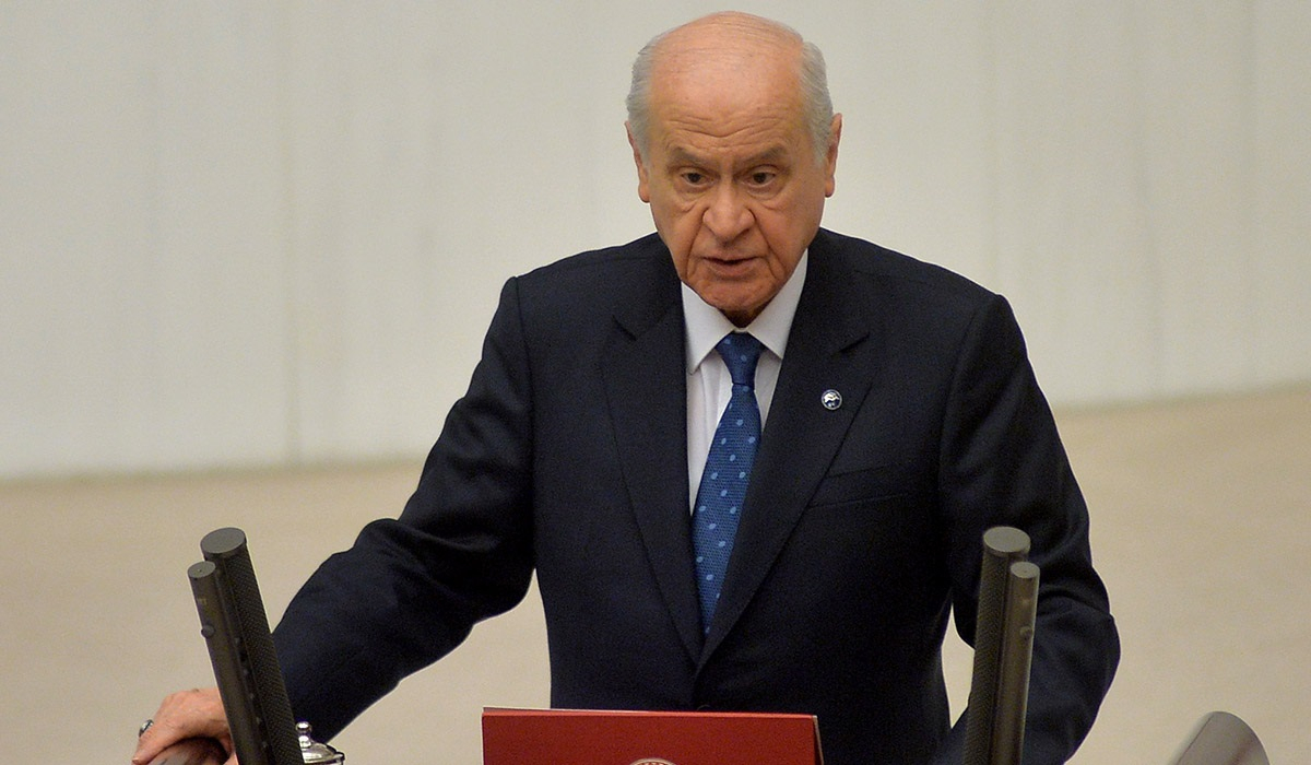 Ο πρόεδρος του MHP, Ντεβλέτ Μπαχτσελί, κατά τη διάρκεια συνεδρίασης της κοινοβουλευτικής ομάδας του κόμματός του, επανέλαβε με έμφαση