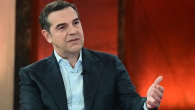 Στην πρώτη του δημόσια τοποθέτηση μετά την αποχώρησή του από τη Βουλή, ο Αλέξης Τσίπρας έκανε την επανεμφάνισή του σήμερα Σάββατο