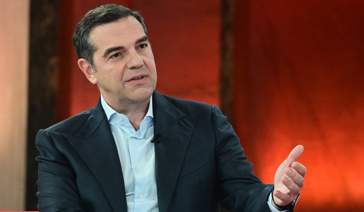 Στην πρώτη του δημόσια τοποθέτηση μετά την αποχώρησή του από τη Βουλή, ο Αλέξης Τσίπρας έκανε την επανεμφάνισή του σήμερα Σάββατο