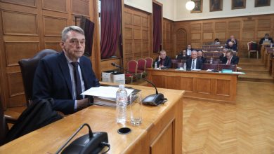 Με υψηλούς τόνους και έντονη αντιπαράθεση ξεκίνησε η σημερινή συνεδρίαση της Εξεταστικής Επιτροπής για το σκάνδαλο του ΟΠΕΚΕΠΕ