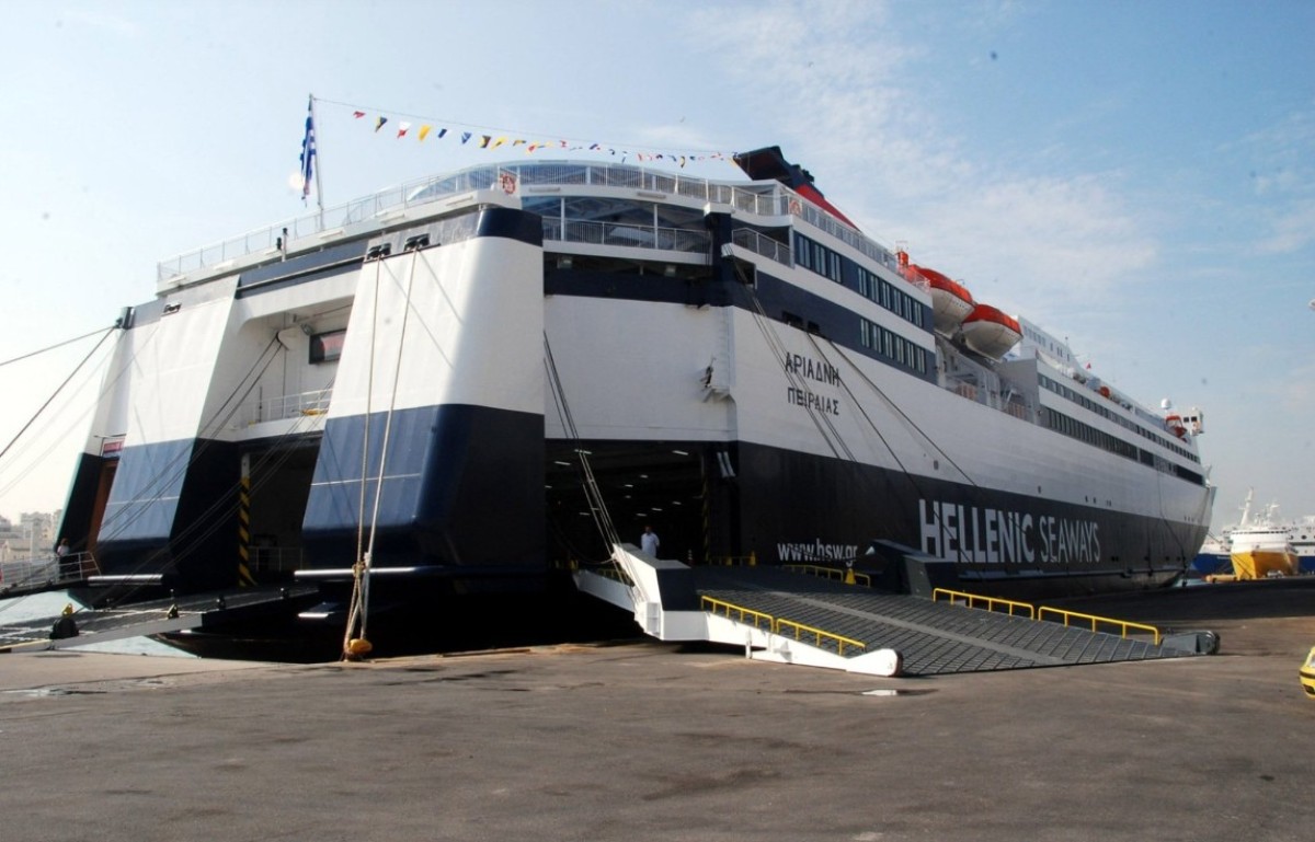 Σοβαρό επεισόδιο σημειώθηκε στο γκαράζ του επιβατηγού-οχηματαγωγού πλοίου «ΑΡΙΑΔΝΗ», το οποίο είχε πρόσφατα δέσει στο λιμάνι των Χανίων