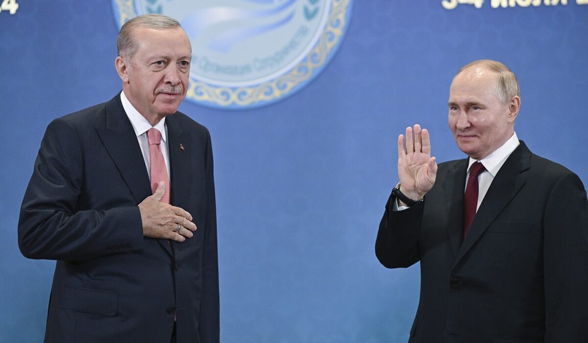 Μια νέα ανάλυση του Russia Today, που συχνά αντικατοπτρίζει τις θέσεις του στενού περιβάλλοντος του Βλαντίμιρ Πούτιν, υπογραμμίζει μια