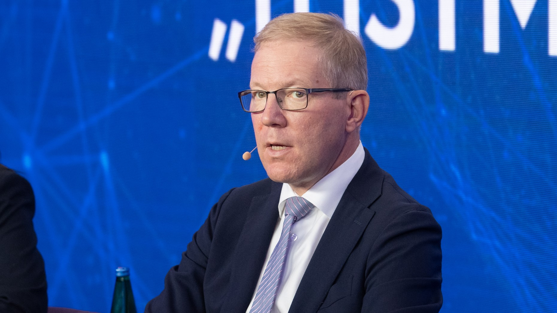 Ο Εσθονός βουλευτής Μάρκο Μίκελσον προκάλεσε έντονες αντιδράσεις με τις πρόσφατες δηλώσεις του, υπογραμμίζοντας ότι η χώρα του διαθέτει