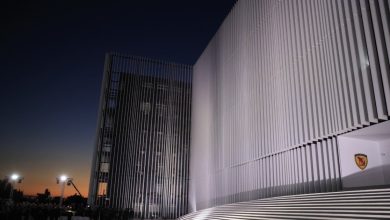 Σε πλήρη εξέλιξη βρίσκονται τα εγκαίνια του έργου για τη βιοκλιματική πρόσοψη και την αναμόρφωση του περιβάλλοντος χώρου του κεντρικού