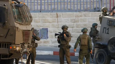 Το Υπουργείο Υγείας της Χαμάς ανακοίνωσε σήμερα ότι παρέλαβε 15 σορούς Παλαιστινίων από τον ισραηλινό στρατό, ενισχύοντας