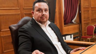 Ο Γιάννης Καϊμακάμης παραδέχθηκε ότι και η οικογένειά του λαμβάνει επιδοτήσεις – «Αν υπάρξει κώλυμα, θα παραιτηθώ» δηλώνει.