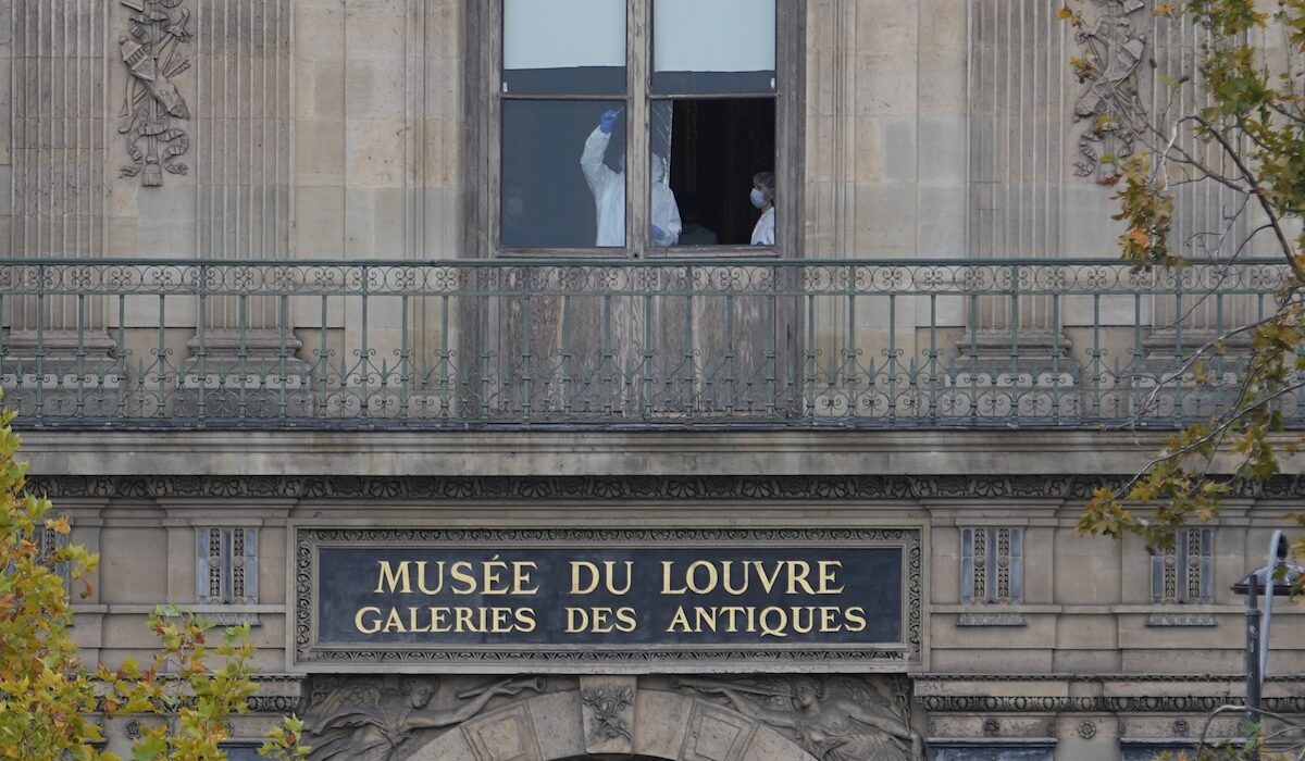 Η γαλλική αστυνομία πέτυχε σημαντική πρόοδο στην εξιχνίαση της εντυπωσιακής ληστείας που συγκλόνισε το Παρίσι και ολόκληρο