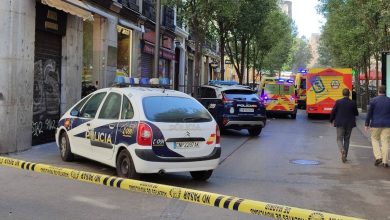 «Το κτήριο που κατέρρευσε στη Μαδρίτη ήταν εγκαταλελειμμένο εδώ και αρκετό καιρό και βρισκόταν υπό ανακαίνιση», δήλωσε κάτοικος