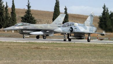 Μια μοναδική αεροπορική επίδειξη εκτυλίχθηκε σήμερα στην 114 Πτέρυγα Μάχης στην Τανάγρα, με αφορμή τον εορτασμό της εθνικής επετείου